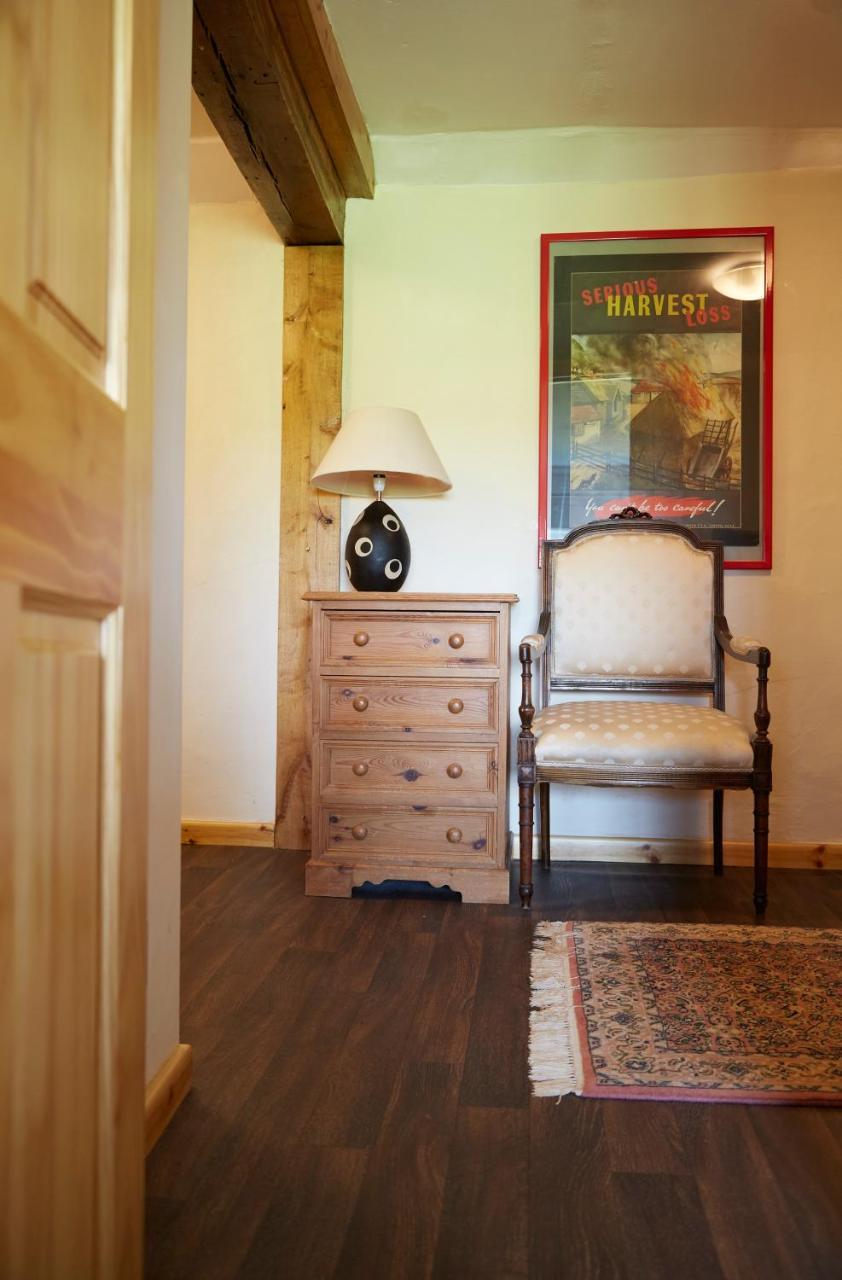 Lower Drayton Farm B&B Stafford Ngoại thất bức ảnh